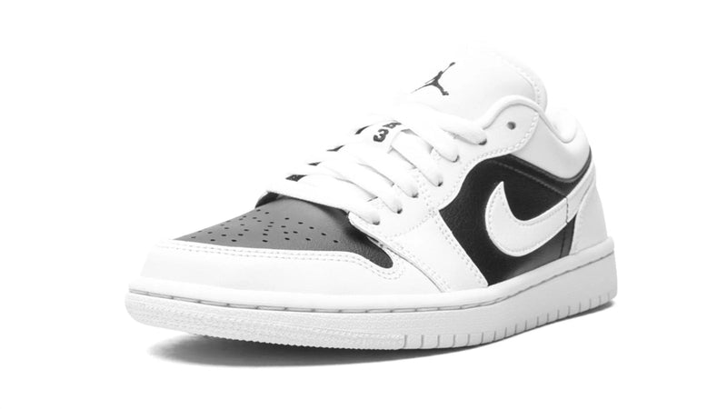 Air Jordan 1 Low WMNS "Panda" Black / White