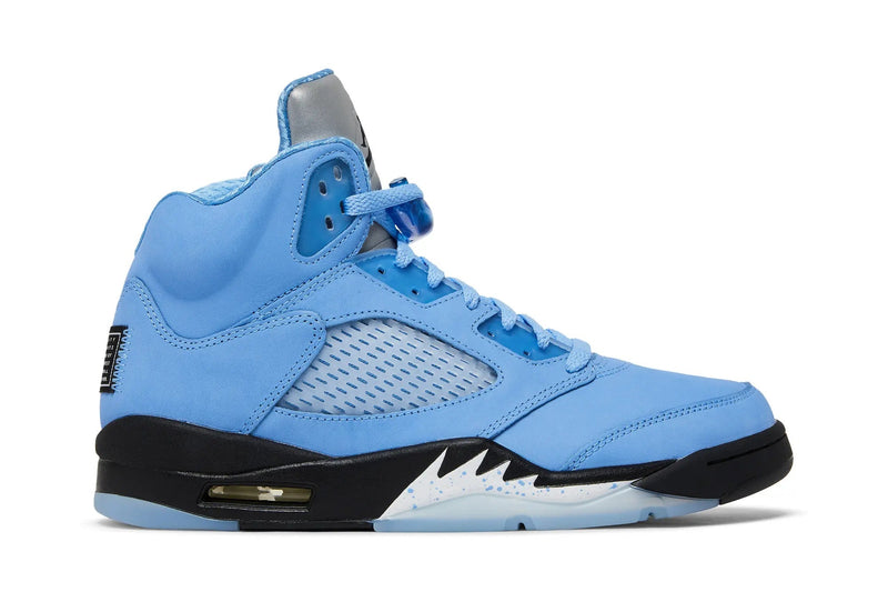 Air Jordan 5 Retro SE "UNC"