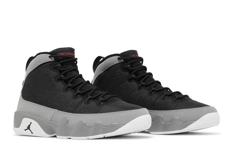 Air Jordan 9 Retro "Particle Grey"