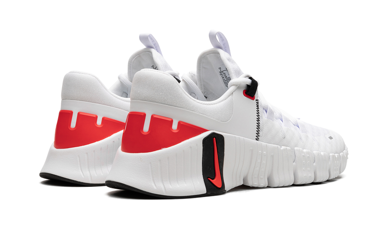 Nike Free Metcon 5 "White / Bright Crimson" DV3949-100