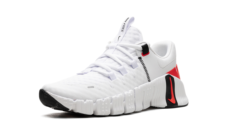Nike Free Metcon 5 "White / Bright Crimson" DV3949-100